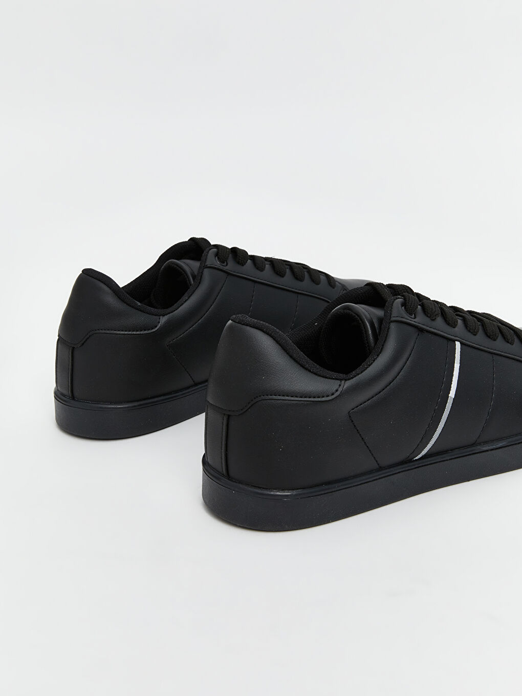 Siyah Bağcıklı Erkek Spor Ayakkabı-4