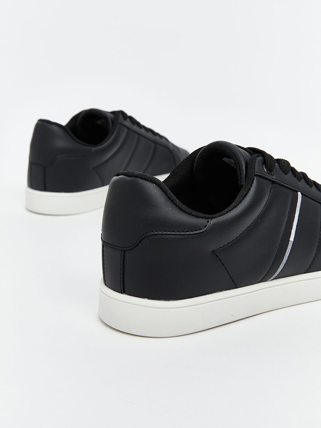 Siyah Bağcıklı Erkek Spor Ayakkabı-4