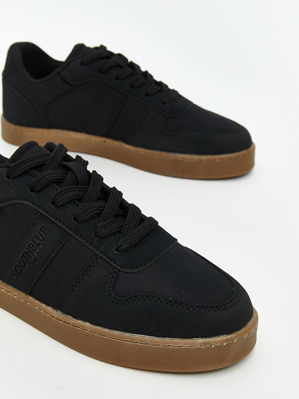 Lace-Up Men's Sneakers-2