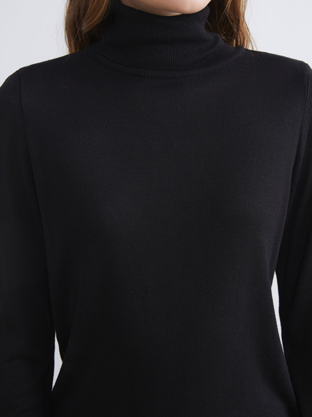 Siyah Balıkçı Yaka Kadın Triko Kazak-5