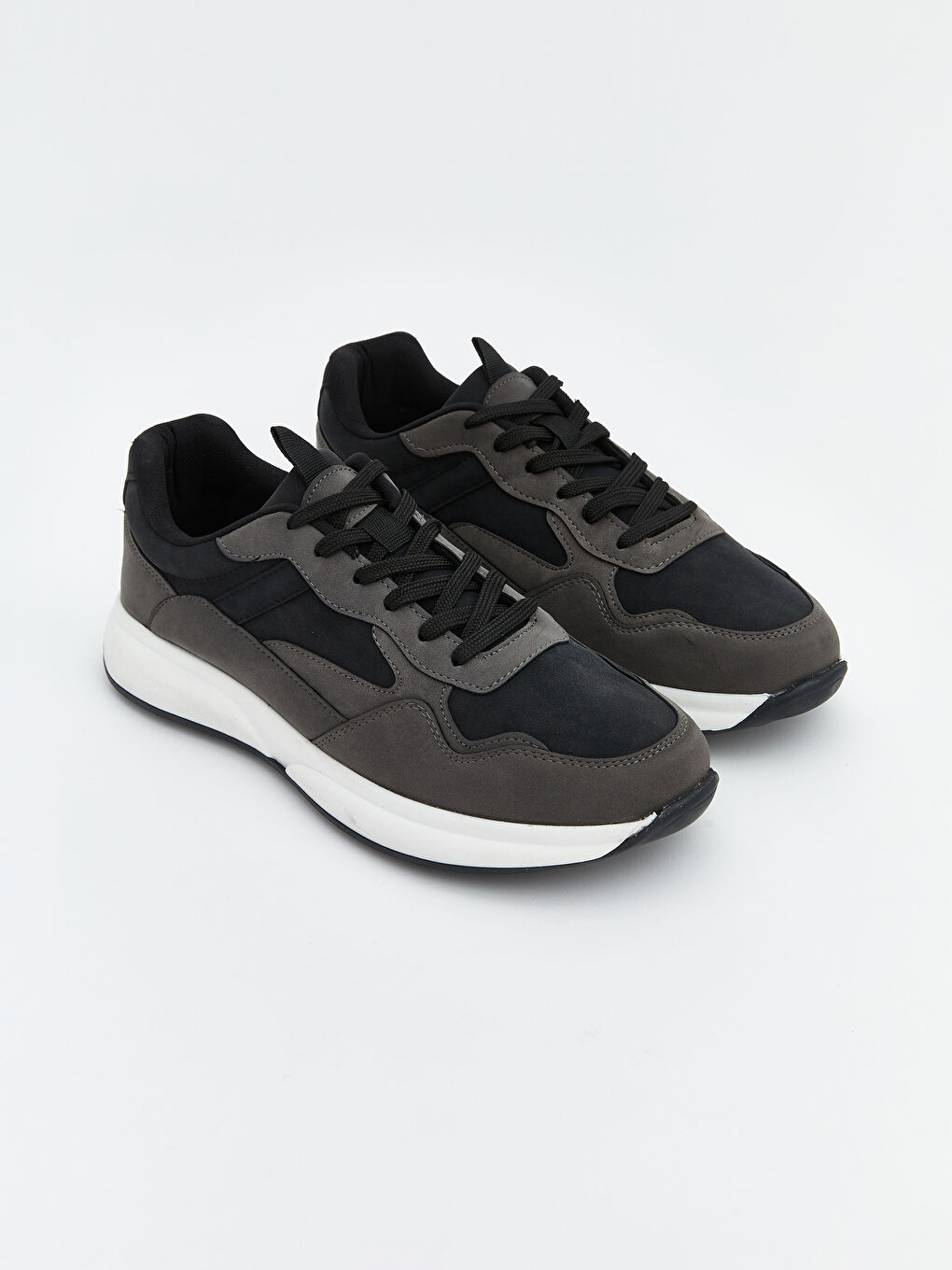 Siyah Bağcıklı Erkek Spor Ayakkabı