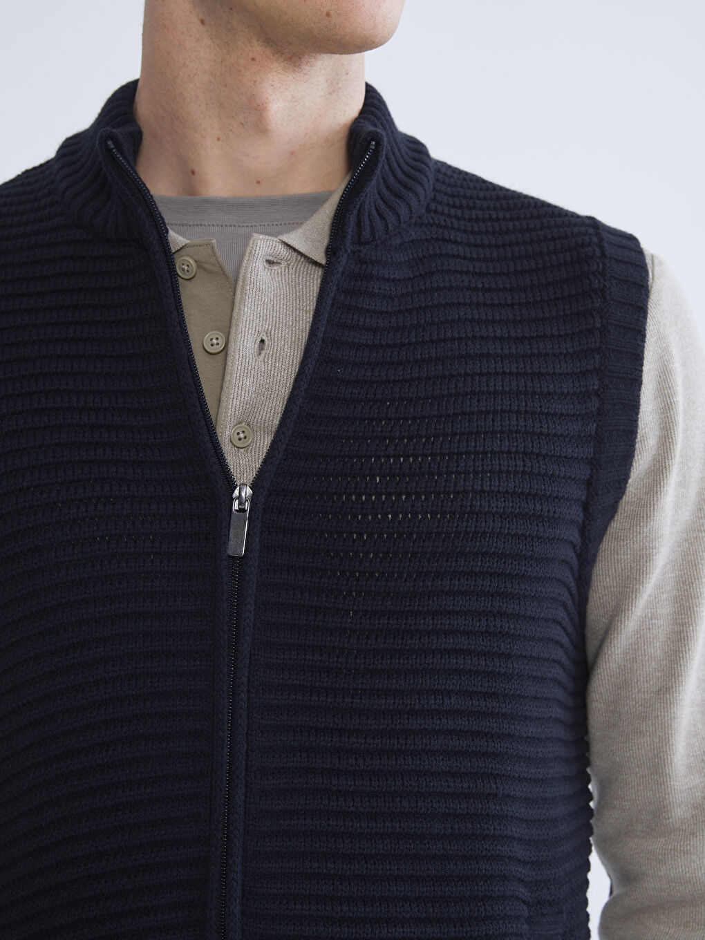 Lacivert Standart Kalıp Dik Yaka Erkek Triko Yelek-2