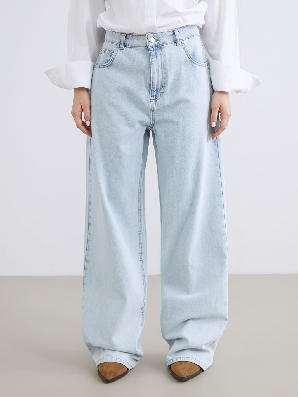 Wideleg Women's Jeans-1