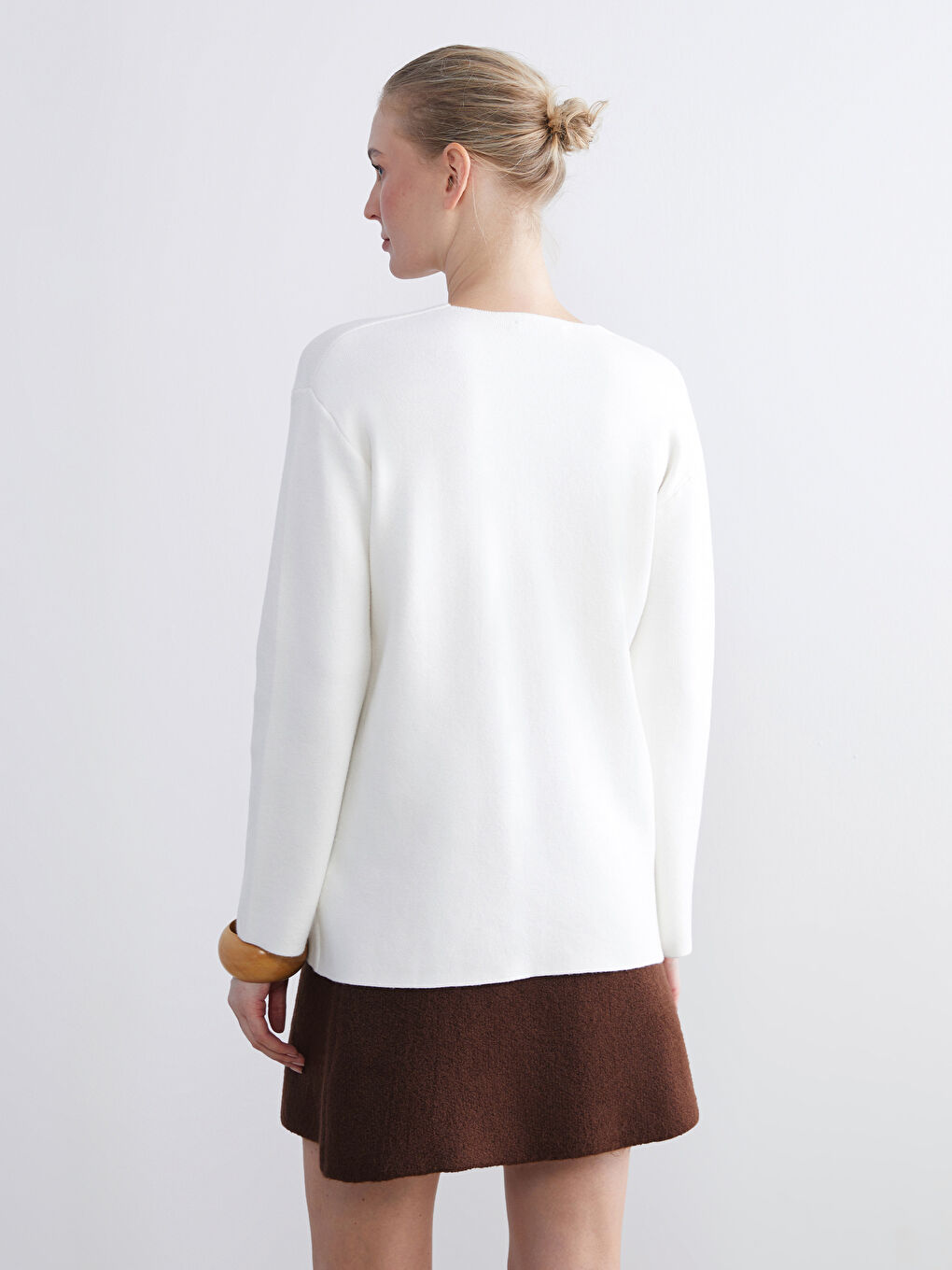 V Neck Women's Knitwear Sweater-3