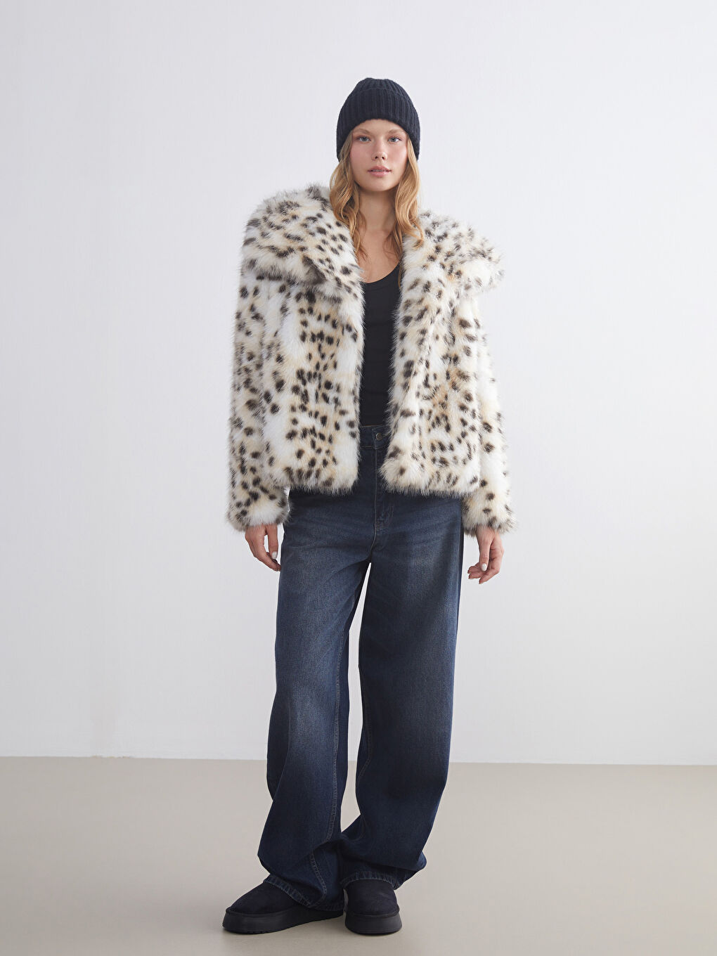 Basic Women's Beanie-1