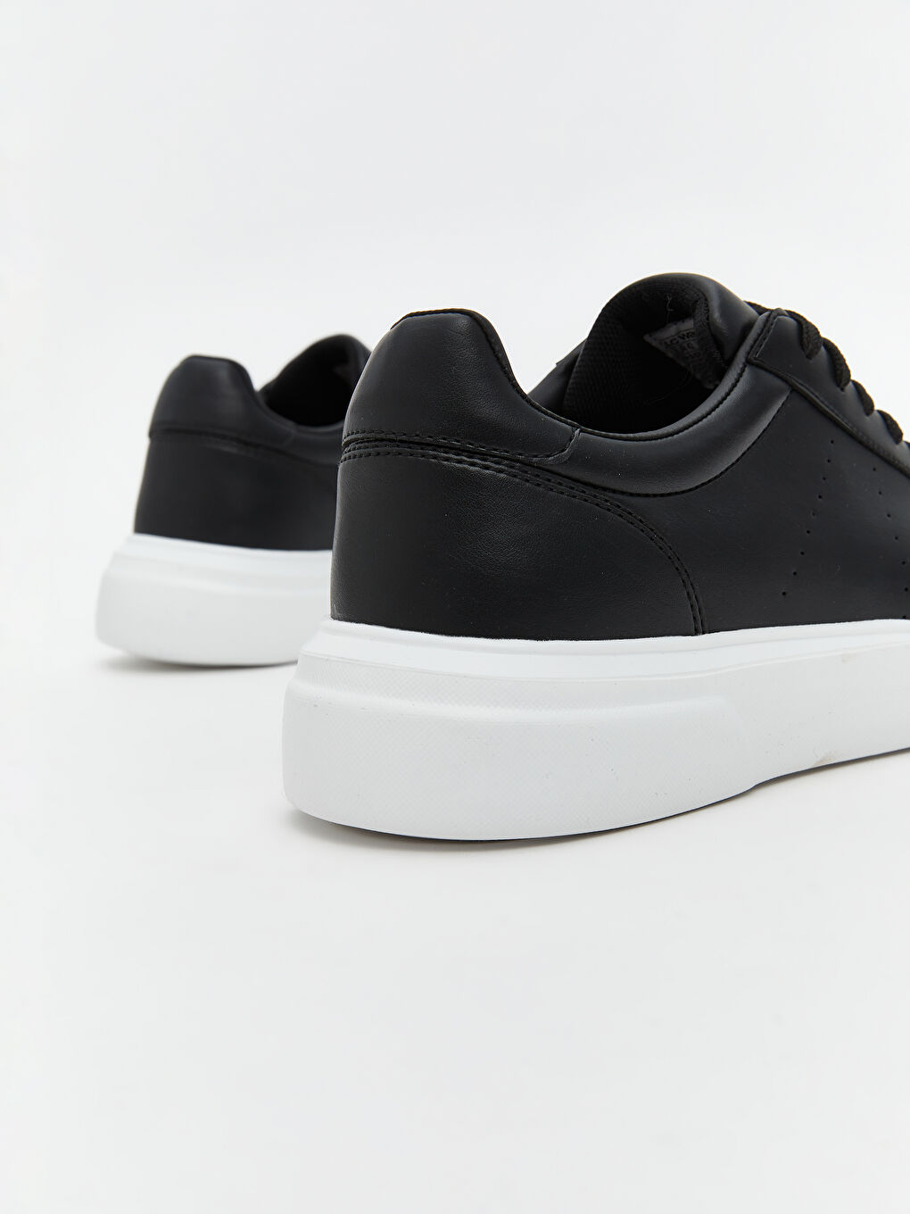 Siyah Bağcıklı Erkek Spor Ayakkabı-4