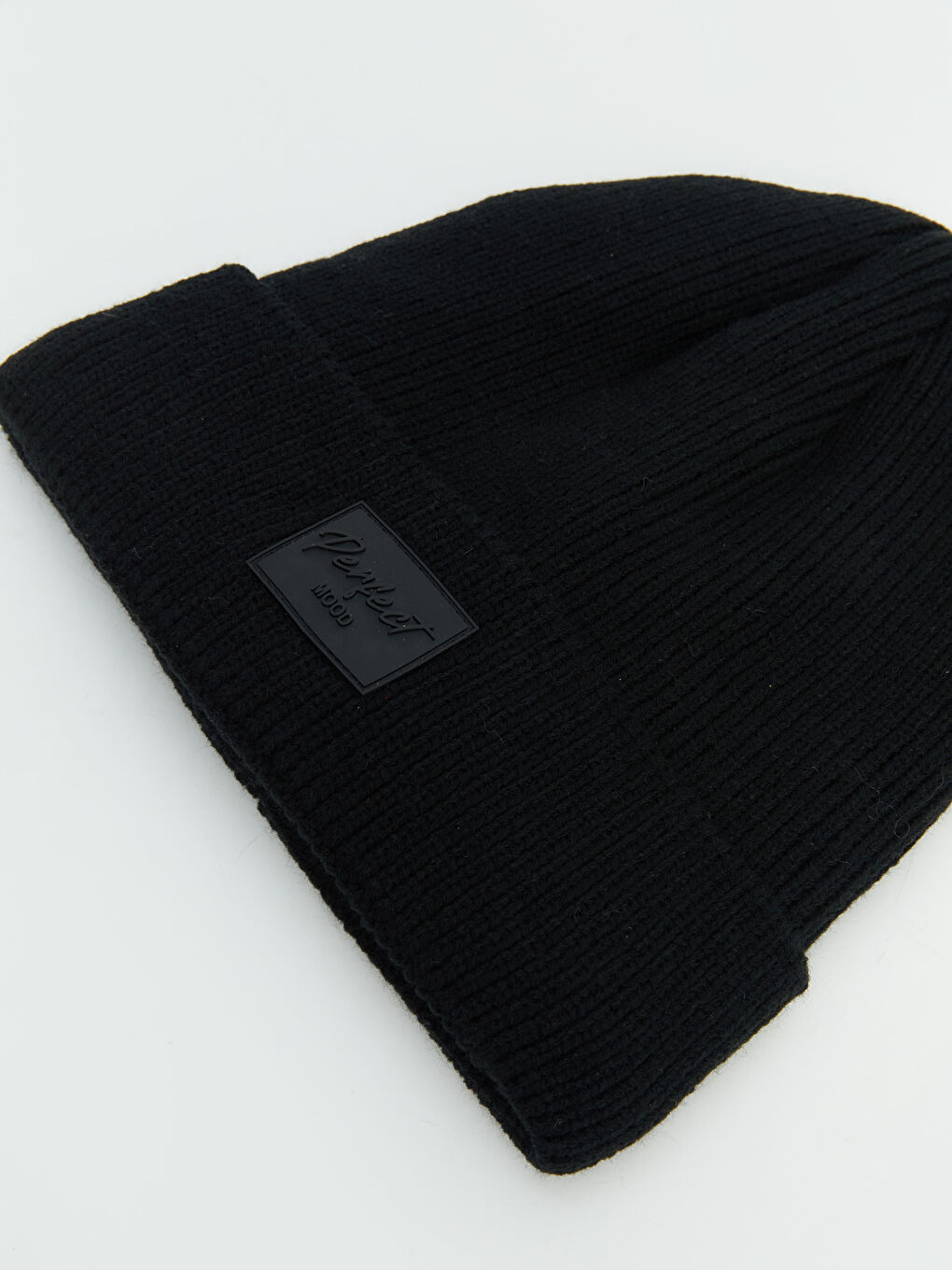 Woman BLACK Beanie-1