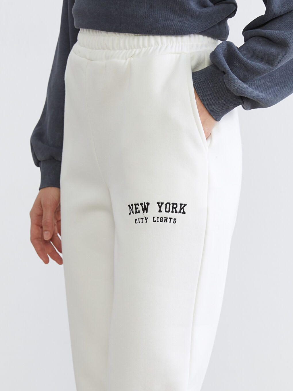 Pantalons de survêtement jogger à taille élastiquée pour Femmes-2