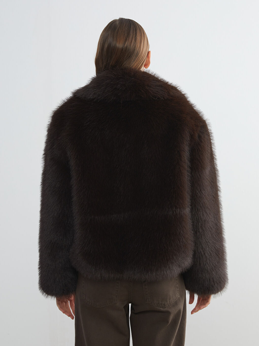Kahverengi Ceket Yaka Kadın Kürk Mont-4