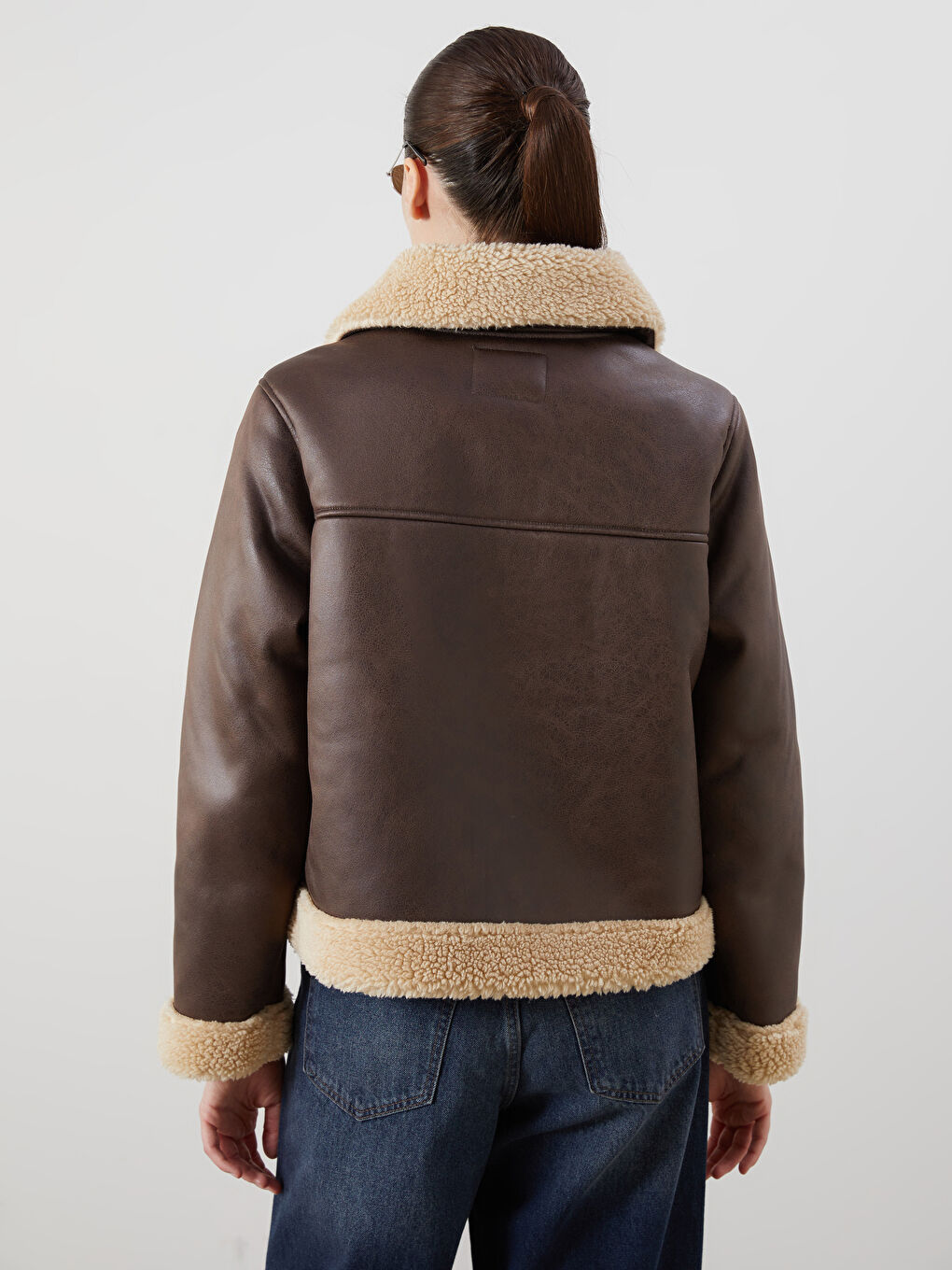 Kahverengi Kürk Yaka Kadın Deri Görünümlü Mont-4