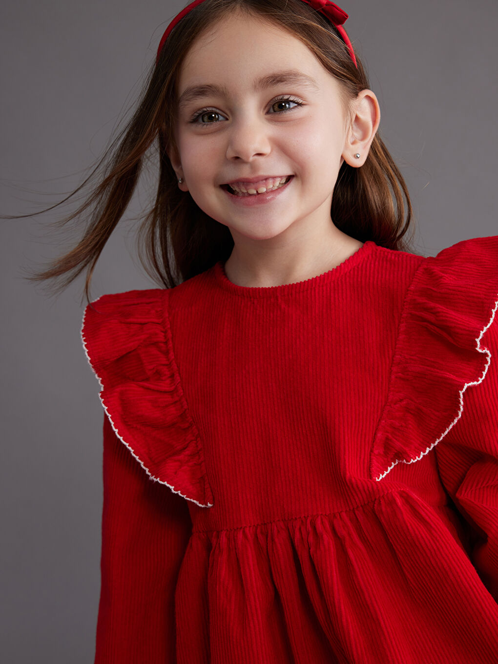 Бархатное платье для девочек с круглым вырезом-1