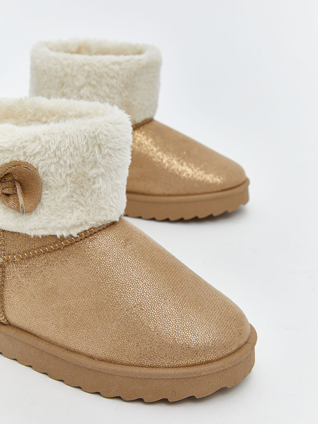 پووت زه‌رد کچی ساوا-2