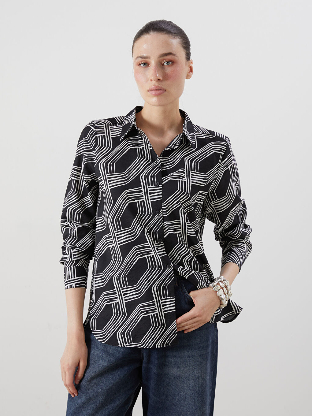 Patterned Women's Shirt