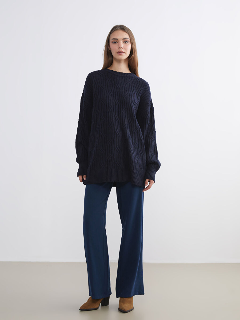 Crew Neck Self-Patterned Women's Knitwear Sweater-1