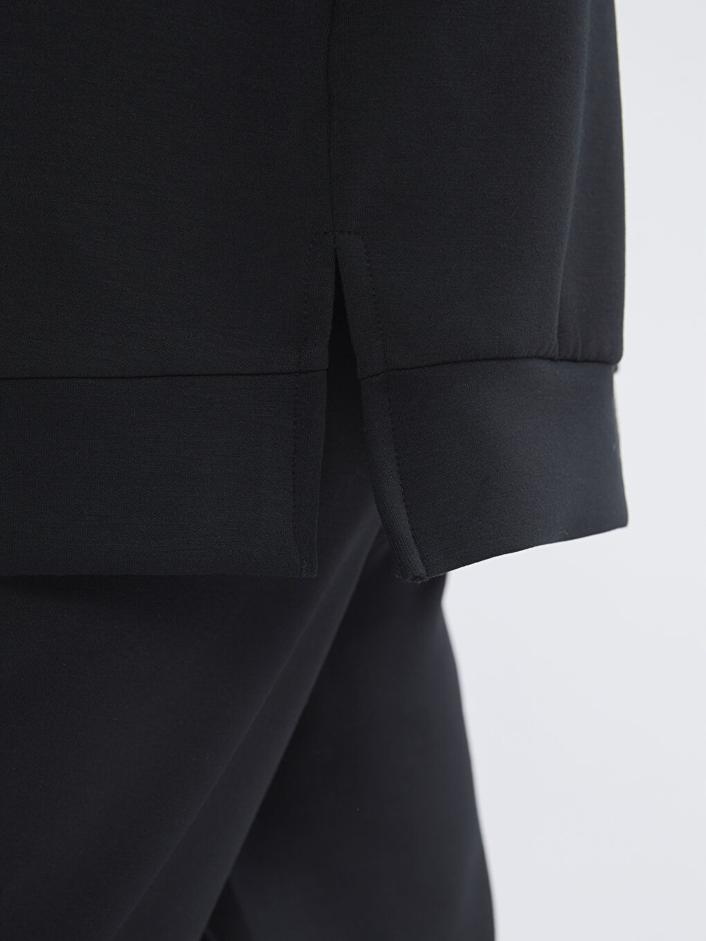 تونيك سويتشيرت بياقة قمع للسيدات-2