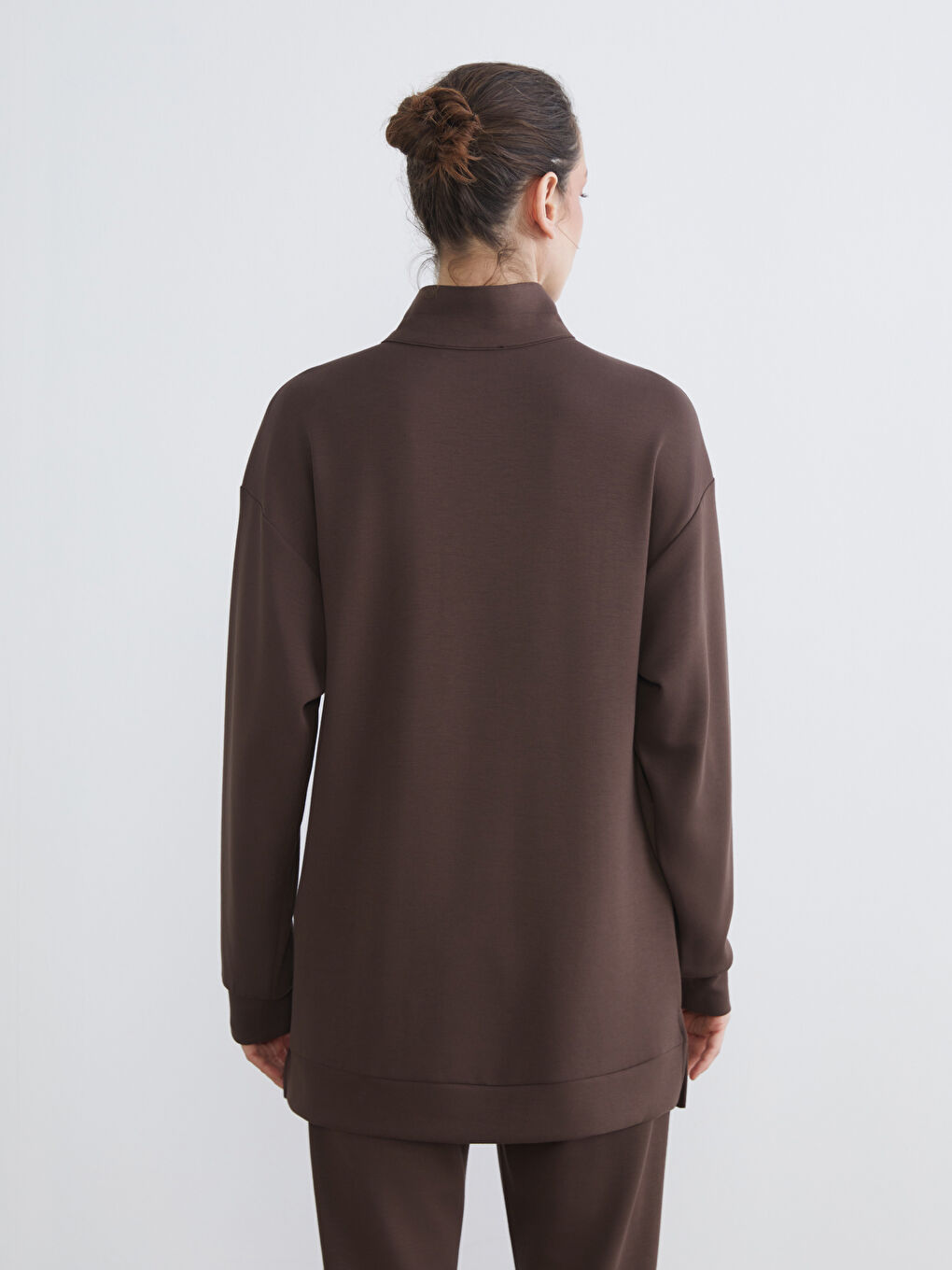 تونيك سويتشيرت بياقة قمع للسيدات-3