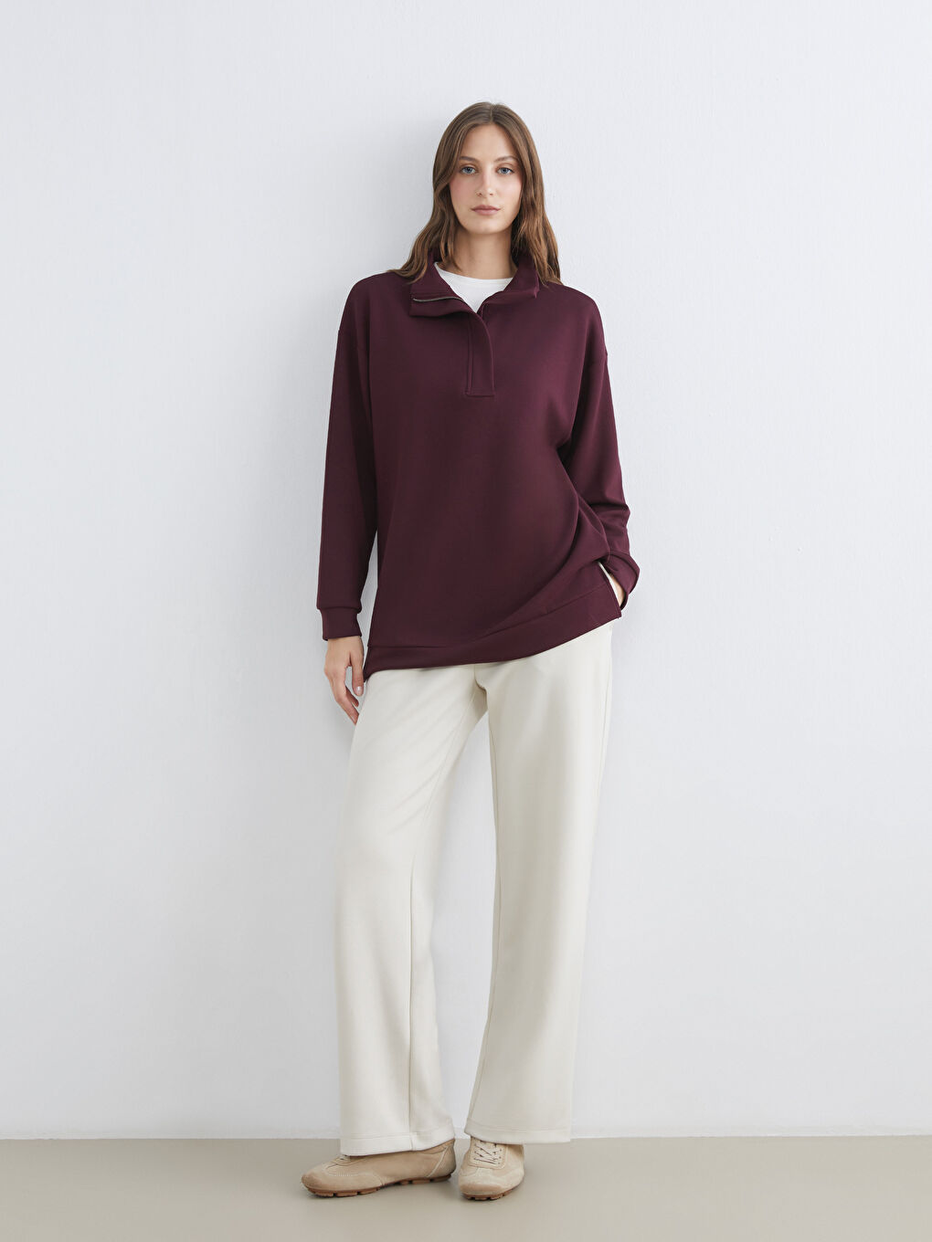 Dukserica tunika sa levkastim okovratnikom za žene-1