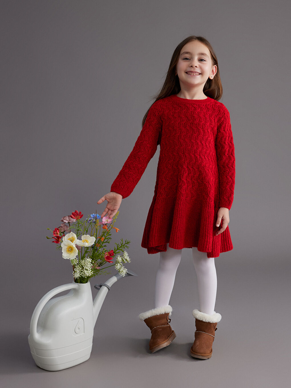 Платье из трикотажа с круглым вырезом для девочек