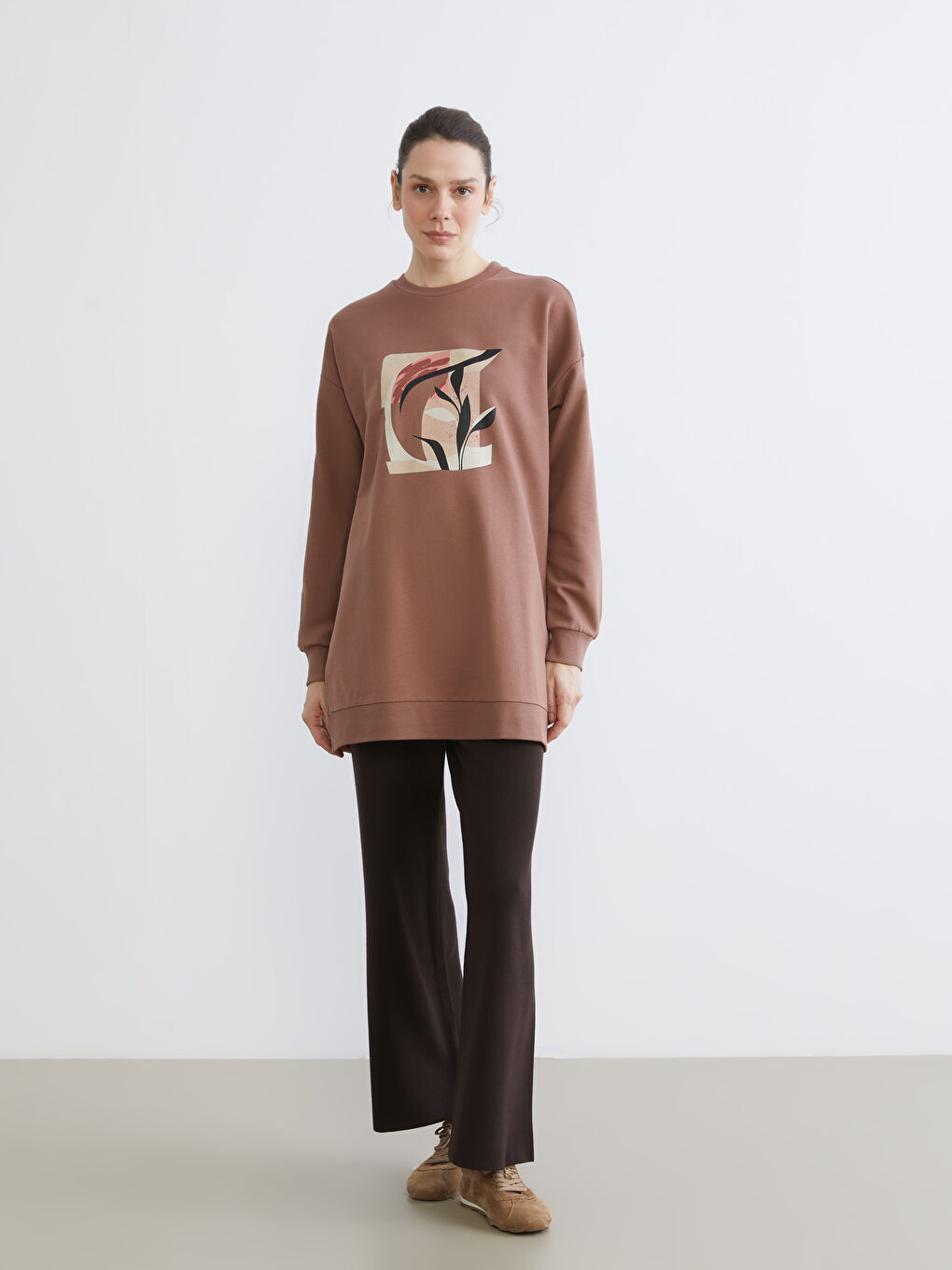 Kahverengi Baskılı Oversize Kadın Sweatshirt Tunik-1