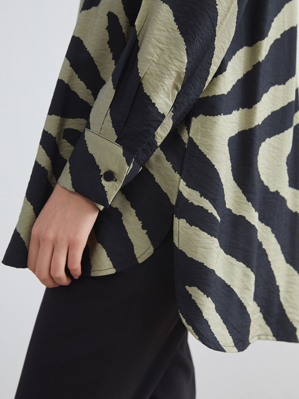 Grandad Collar Patterned Women's Shirt Tunic-2