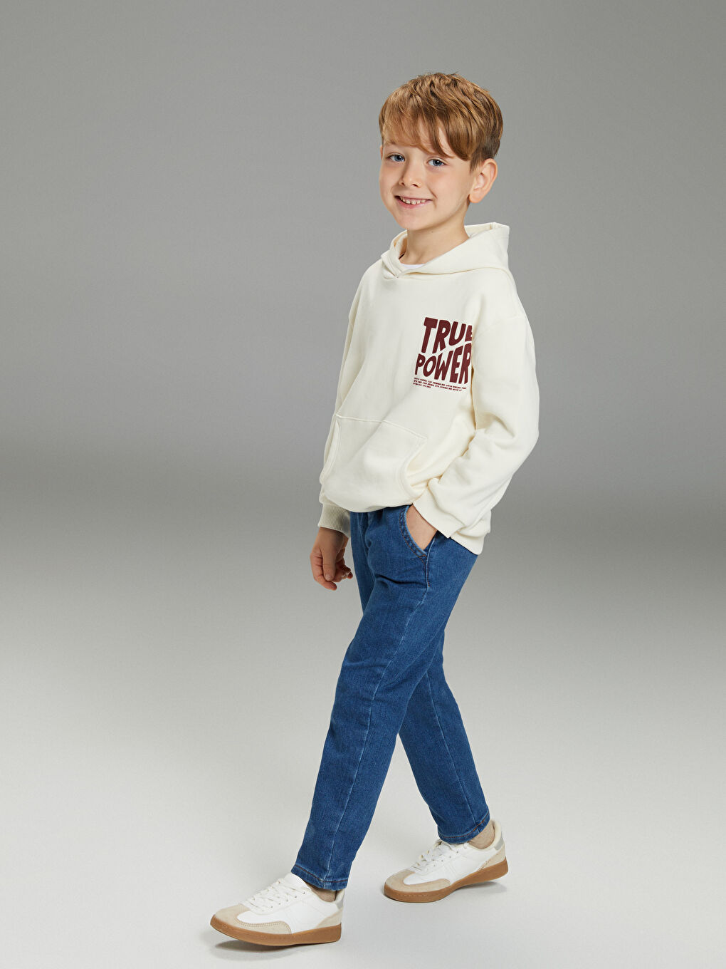 გამხდარი ბიჭებისთვის ჯინსი-1