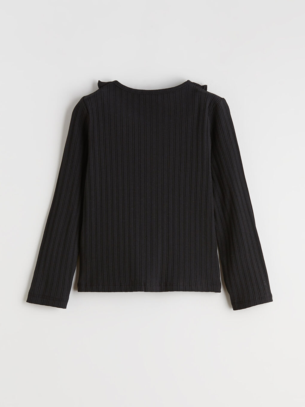 Siyah Fırfırlı Yaka Dokulu Kız Çocuk Tişört-1