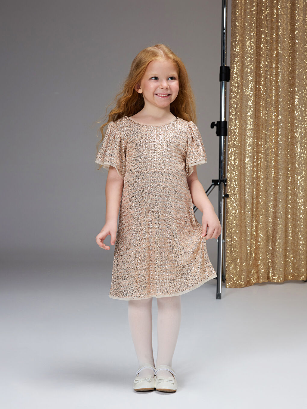 Sarı Bisiklet Yaka Pul İşlemeli Kız Çocuk Elbise