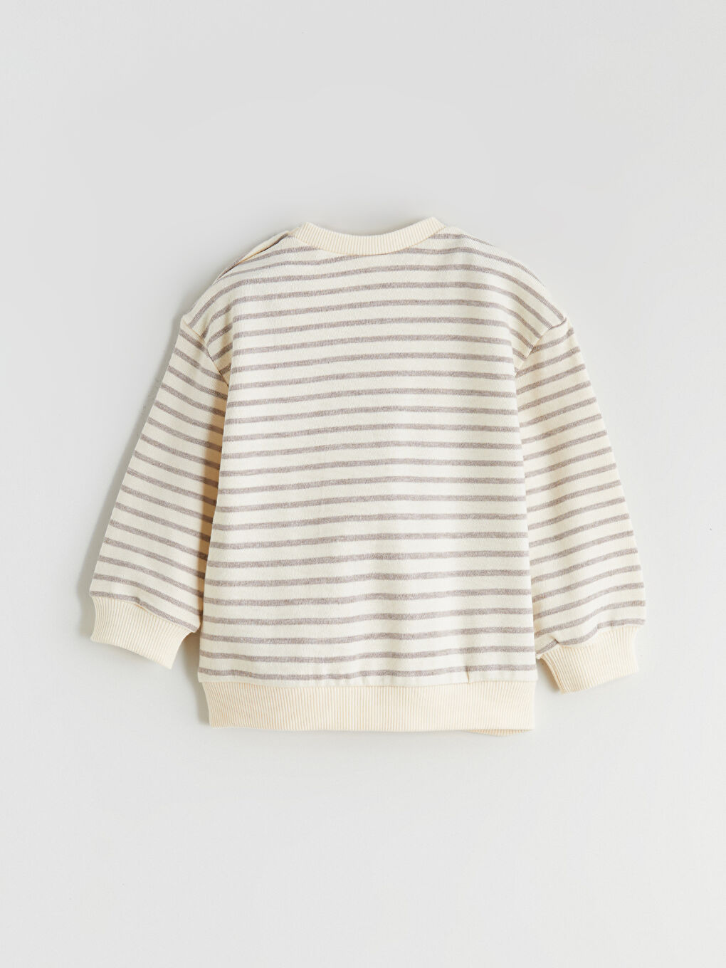 سویتشێرت و پانتۆڵی خەتخەتی منداڵی کوڕ ٢ دانە-4