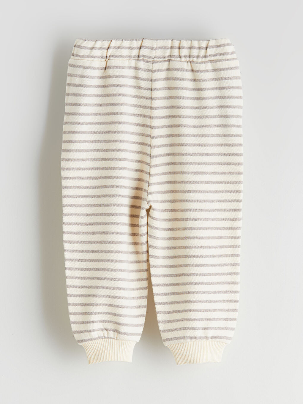 سویتشێرت و پانتۆڵی خەتخەتی منداڵی کوڕ ٢ دانە-7