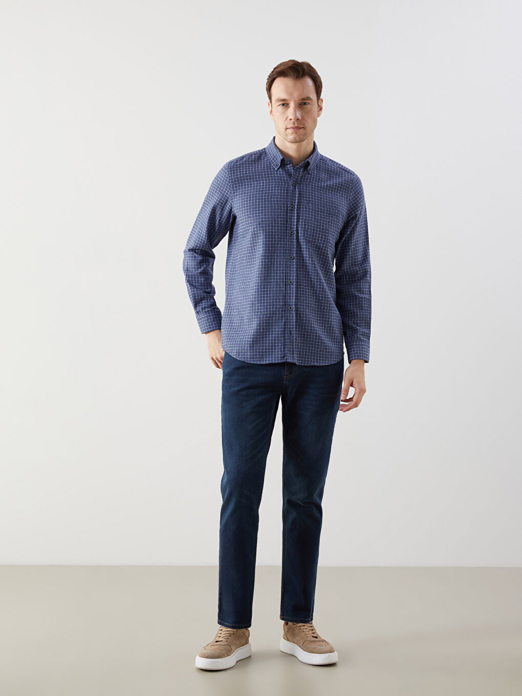LCWAIKIKI Classic Lacivert Regular Fit Uzun Kollu Ekose Erkek Gömlek - 1