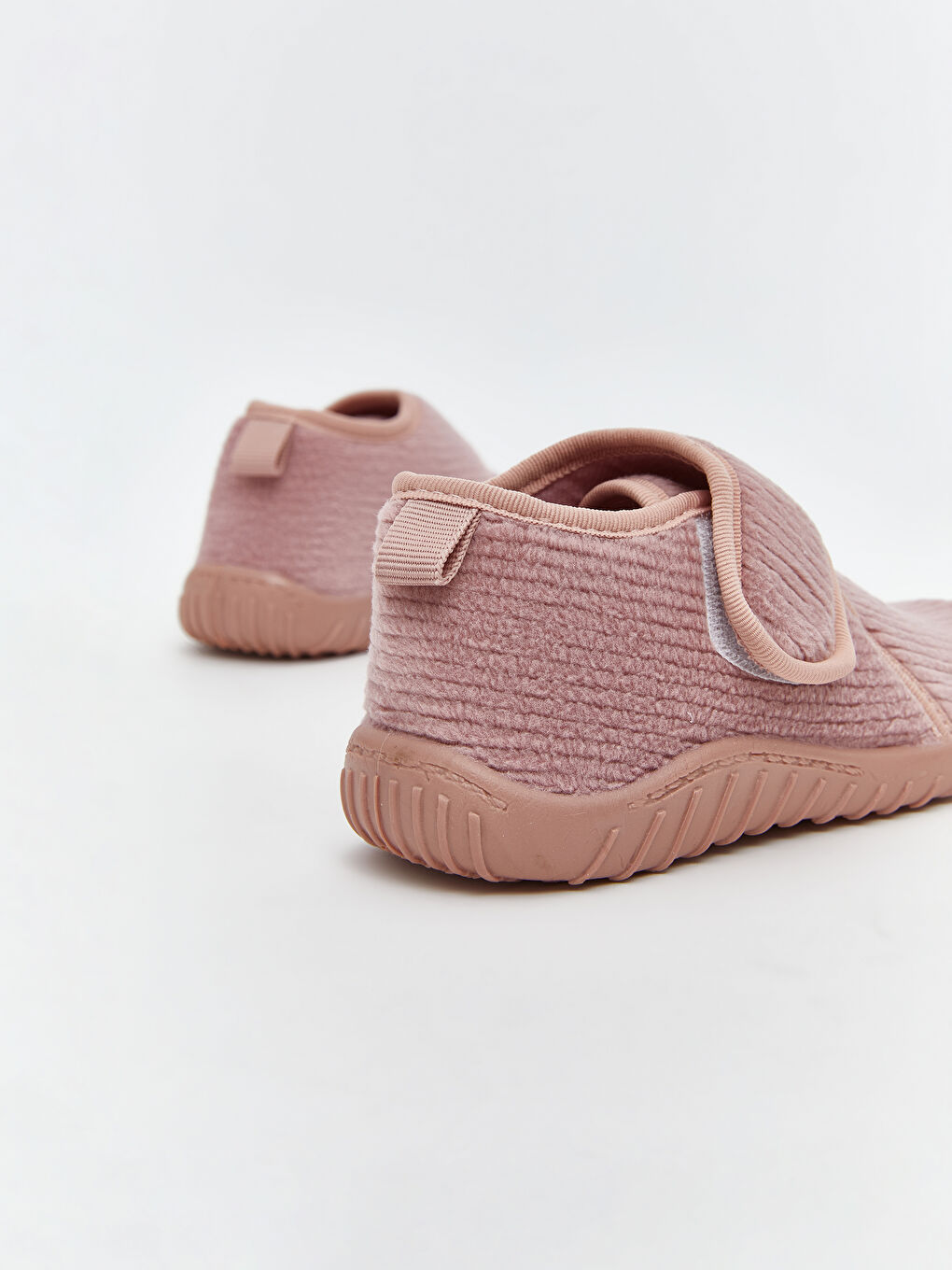 Pembe Cırt Cırtlı Kız Bebek Panduf-4