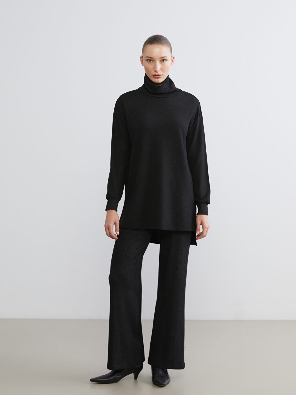 Siyah Balıkçı Yaka Oversize Kadın Tunik-2