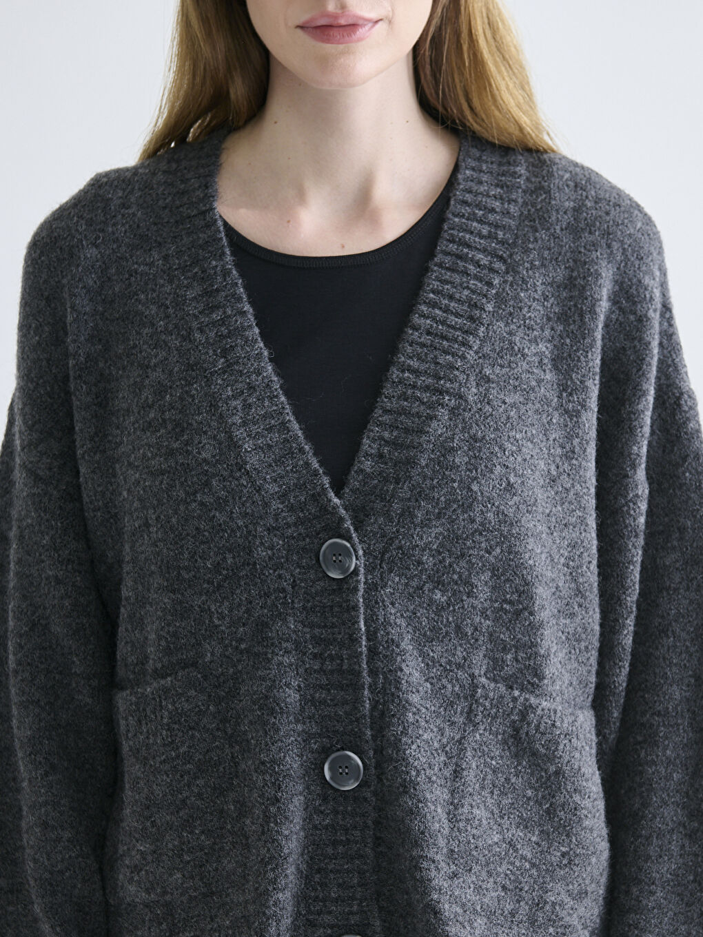 Antrasit V Yaka Oversize Kadın Triko Hırka-2