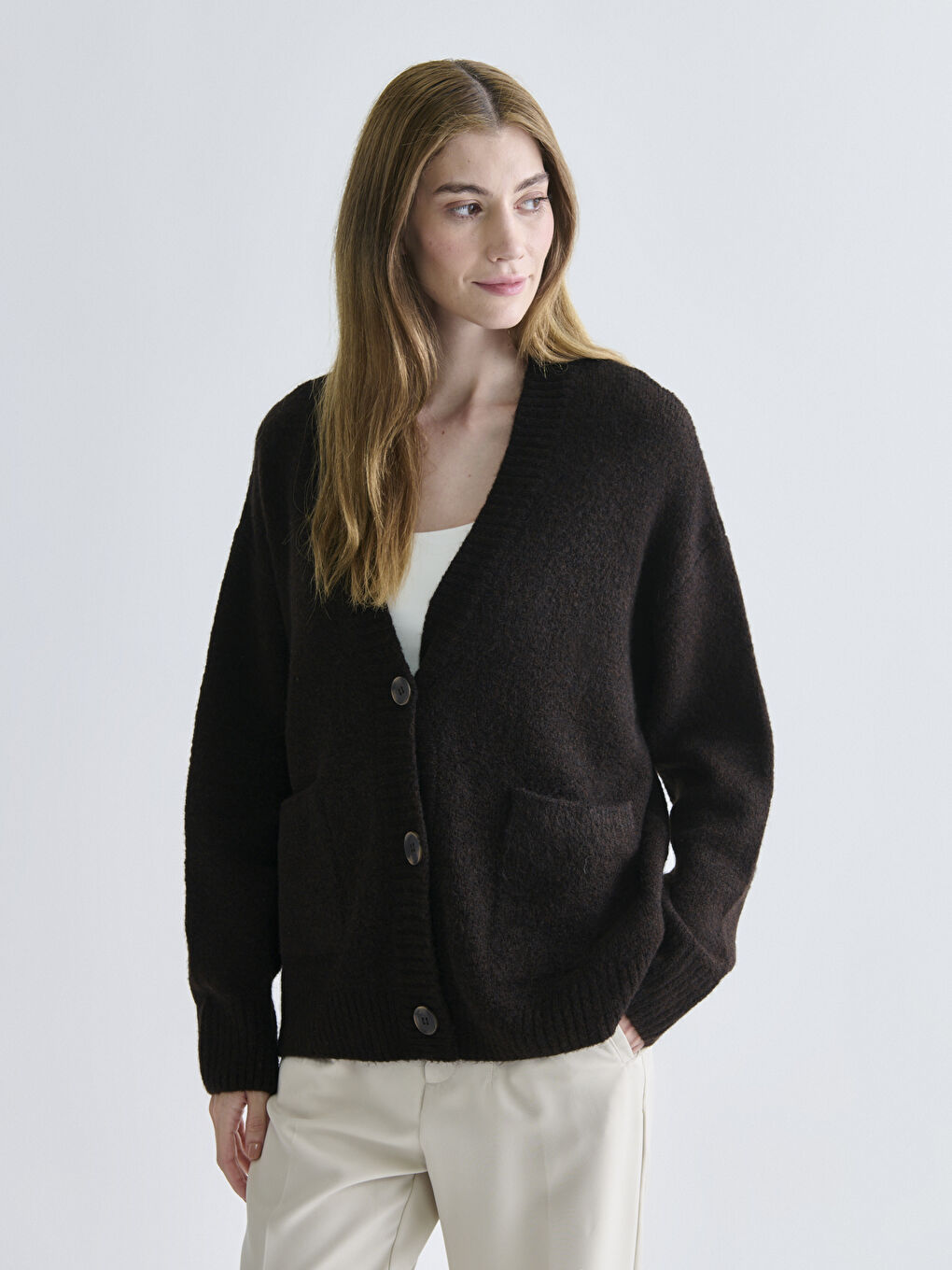 Kahverengi V Yaka Oversize Kadın Triko Hırka