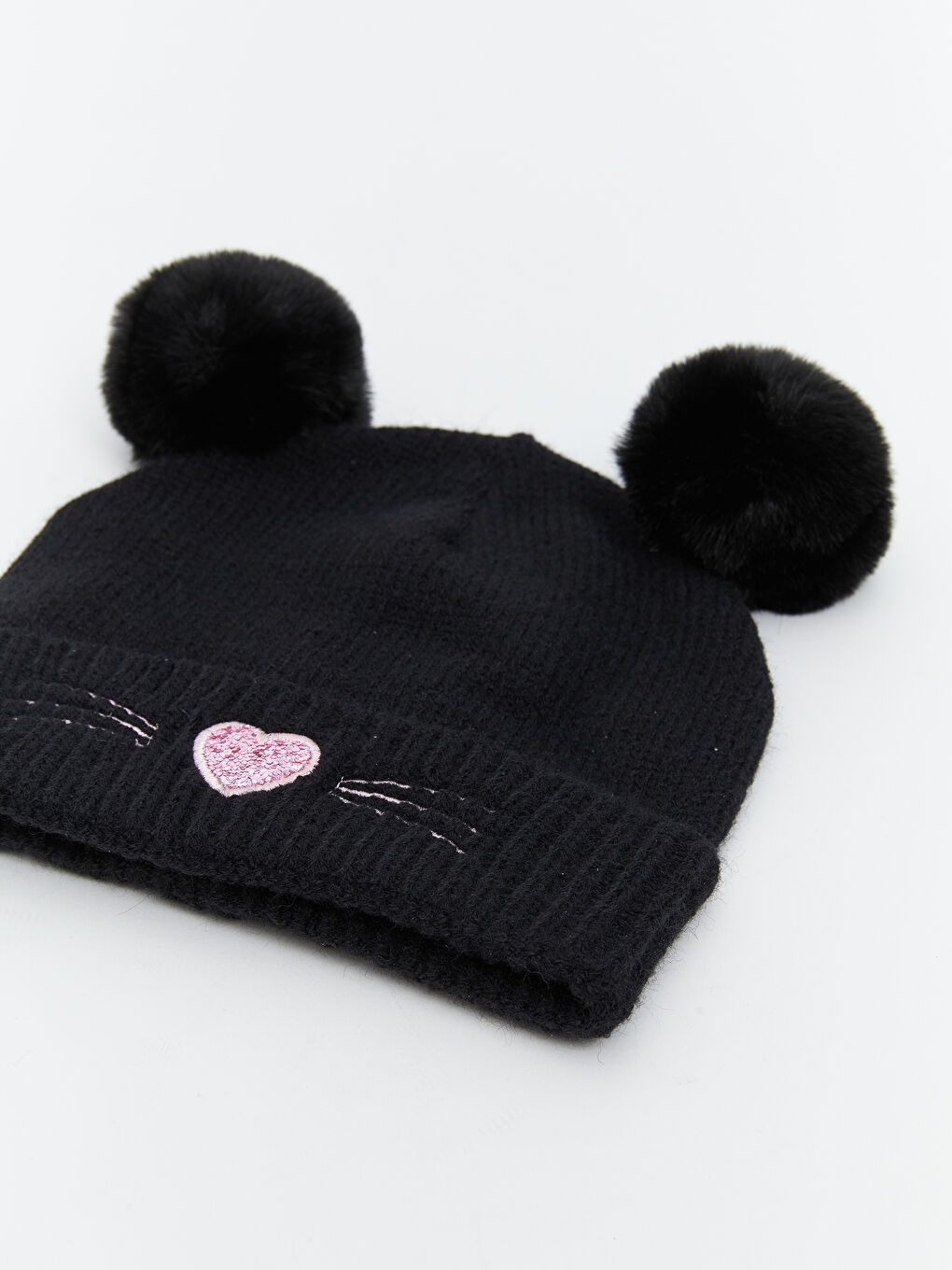 Heart Embroidered Girls' Beanie-4