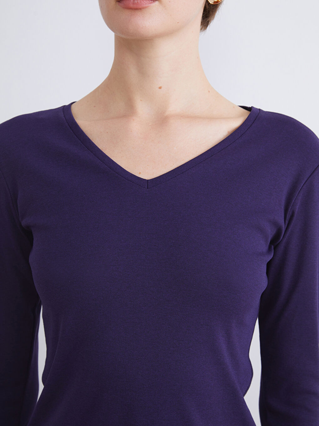 V Neck Women's Body-3