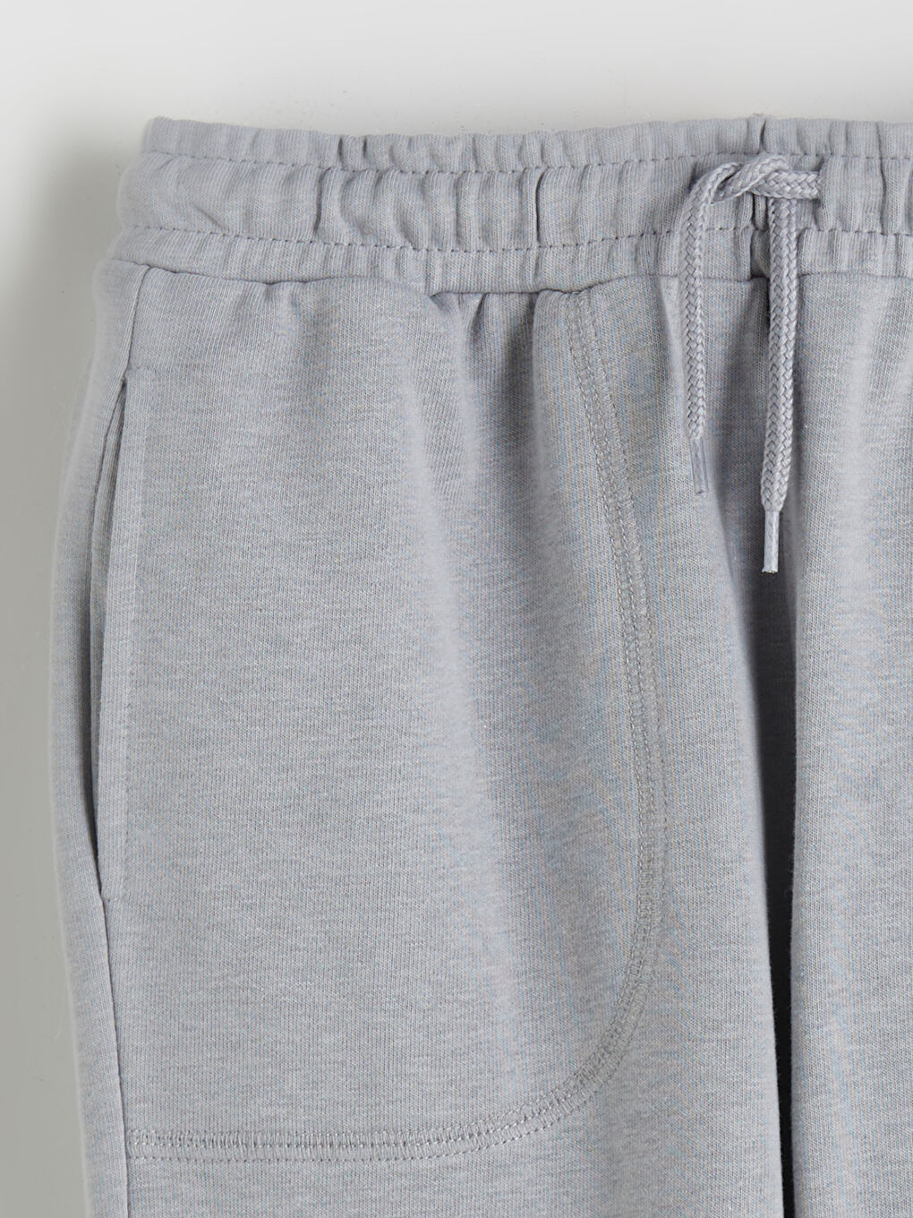 LCW Kids Elasticated Waist Boys' Jogger Sweatpants -W5EH11Z4-R10