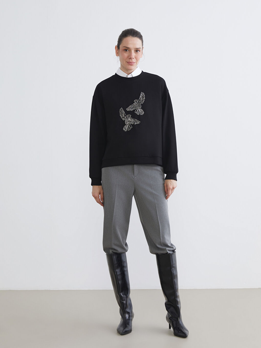 Crew Neck Rhinestone Embellished Oversize Women's Sweatshirt-1