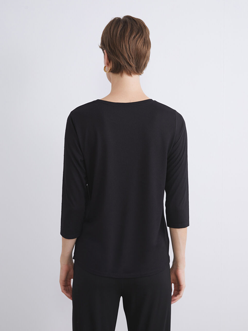 Crew Neck Rhinestone Embellished Blouse-4