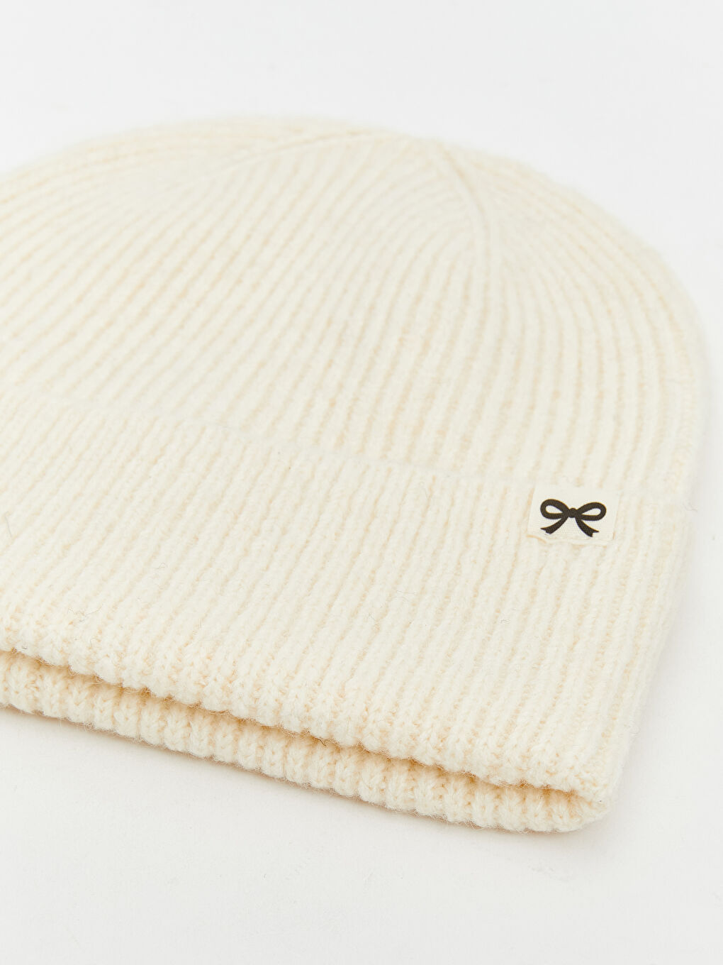 Bej Fiyonk Nakışlı Kadın Triko Bere-2