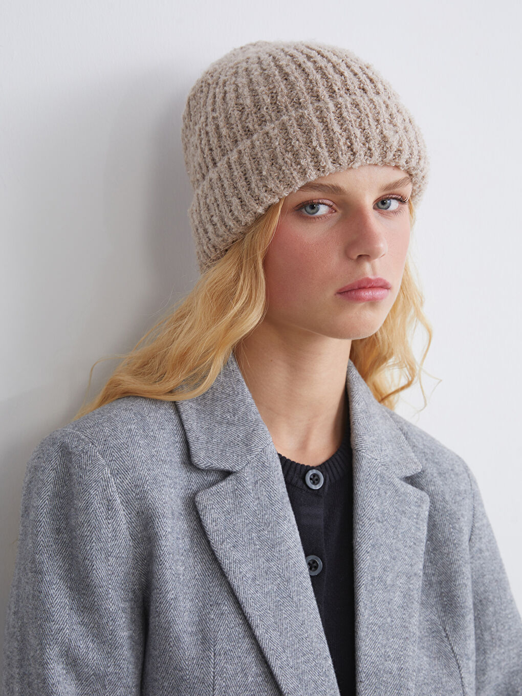 Basic Women's Beanie