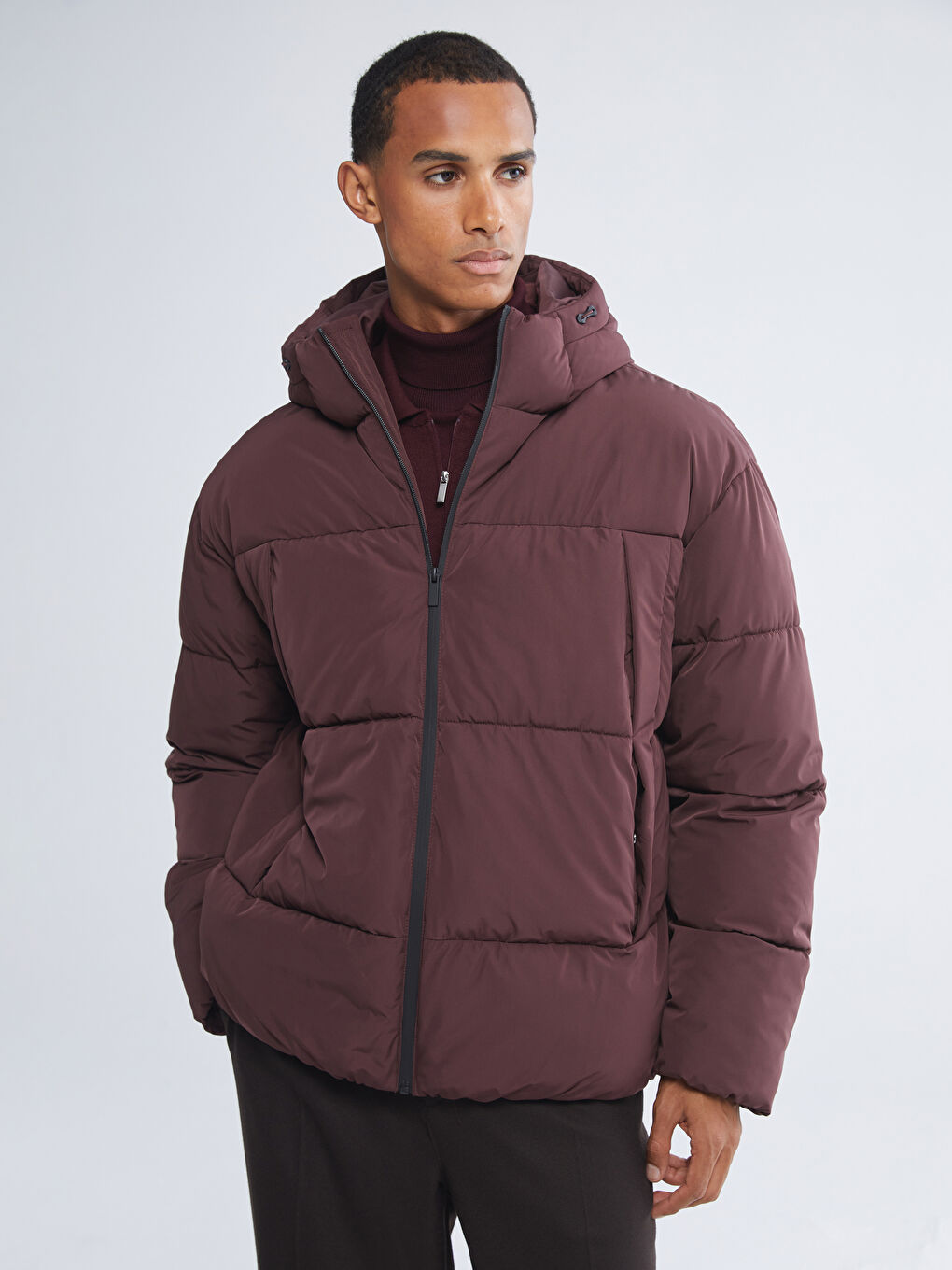 Χαλαρή Εφαρμογή Ανδρικό Φουσκωτό Μπουφάν Με Κουκούλα