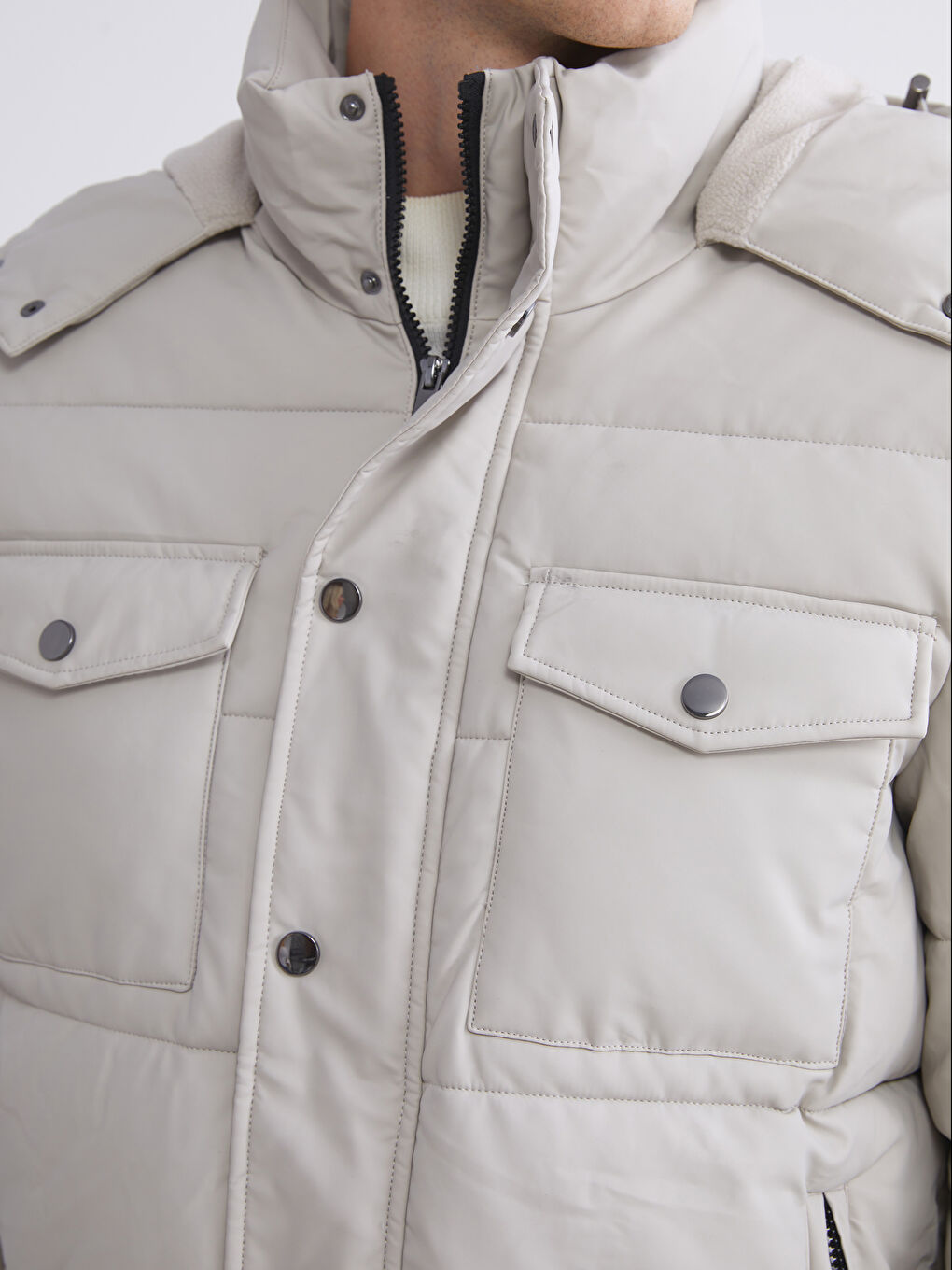 Bej Standart Kalıp Kapüşonlu Erkek Mont-3