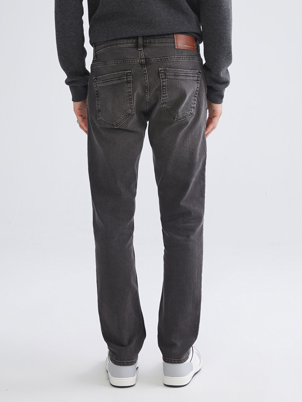 750 Slim Fit Muške Farmerke-3