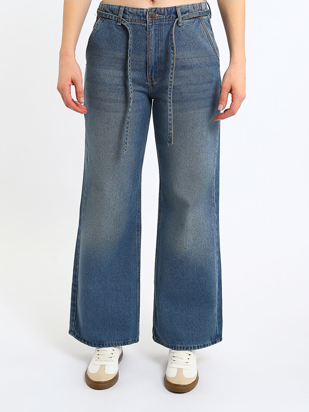 جينز واسع للسيدات-1