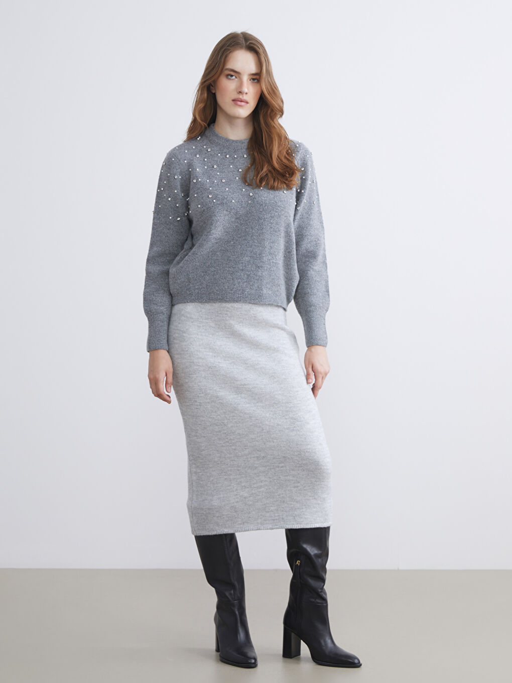 Gri Bisiklet Yaka Taşlı Kadın Triko Kazak-1