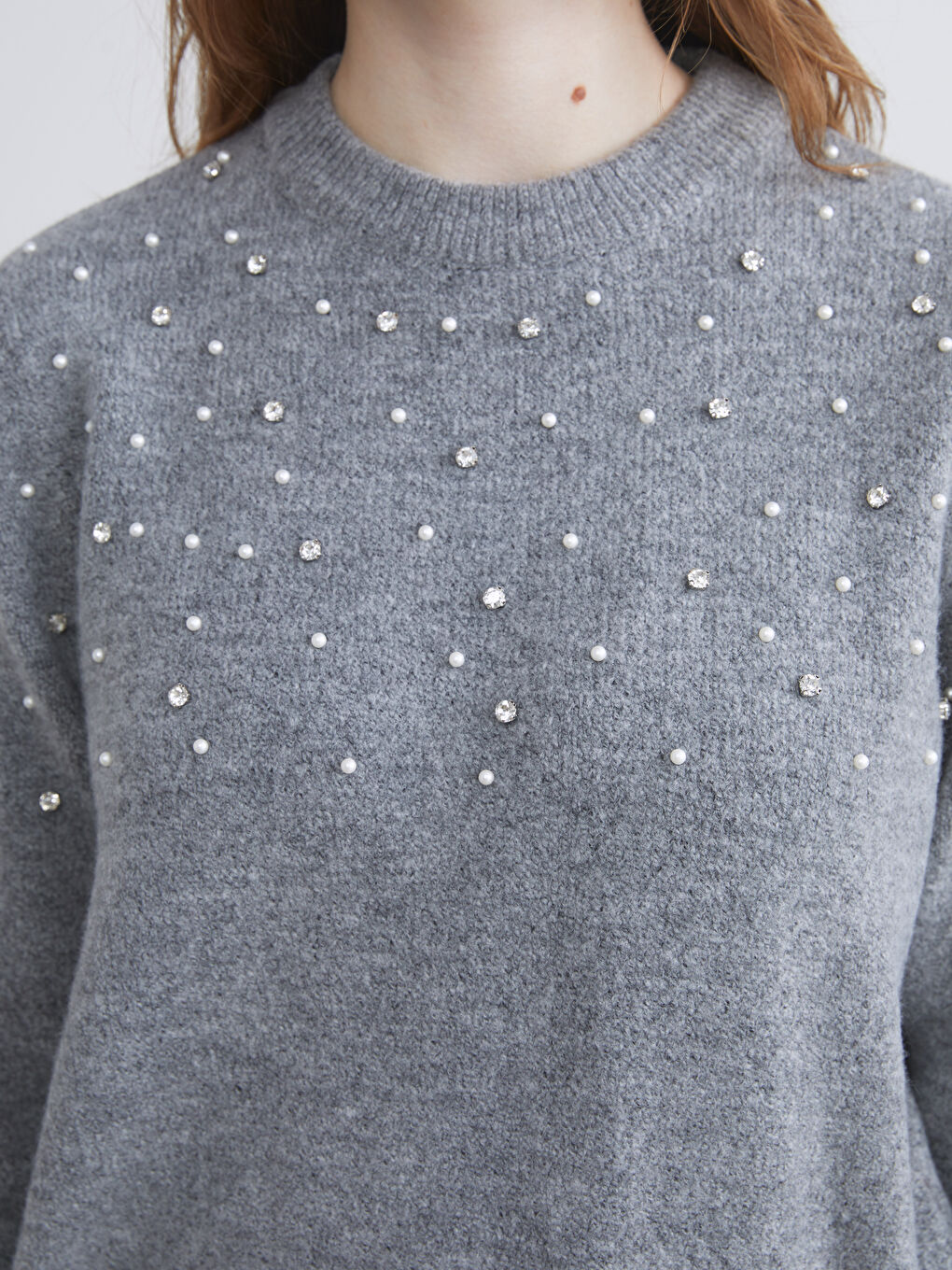 Gri Bisiklet Yaka Taşlı Kadın Triko Kazak-2