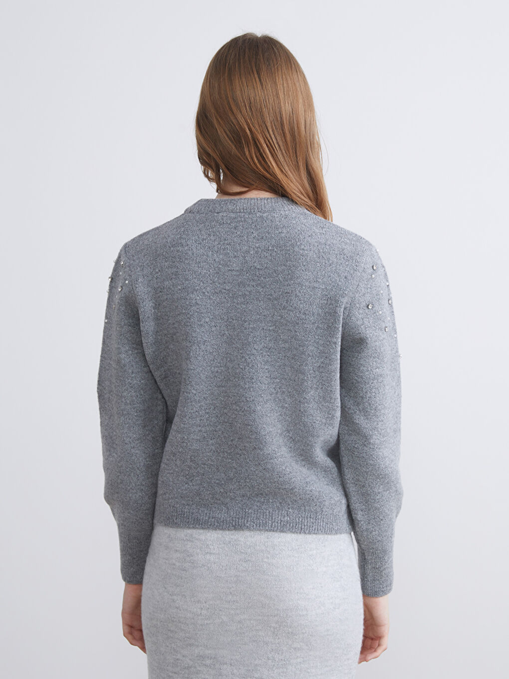Gri Bisiklet Yaka Taşlı Kadın Triko Kazak-3