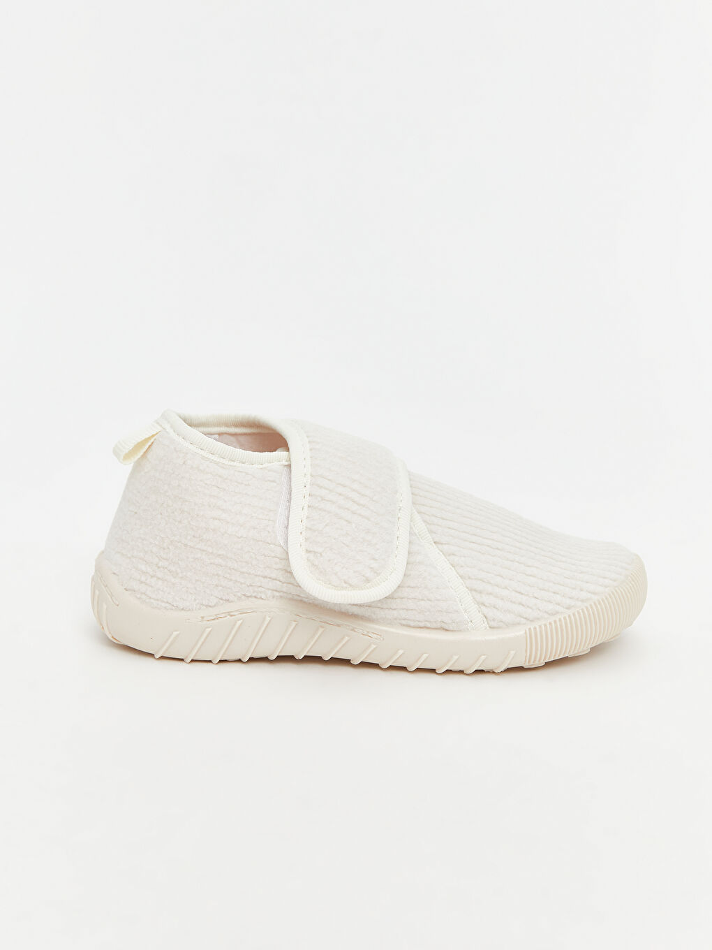 Bej Cırt Cırtlı Kız Çocuk Panduf-1