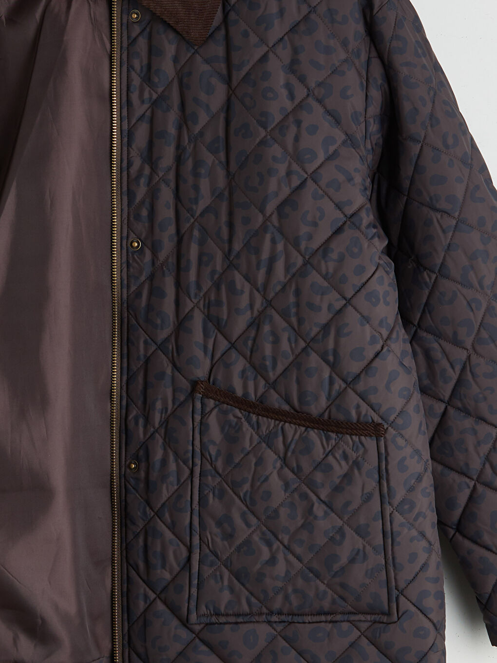 Kahverengi Kadife Gömlek Yaka Desenli Kadın Şişme Mont-7